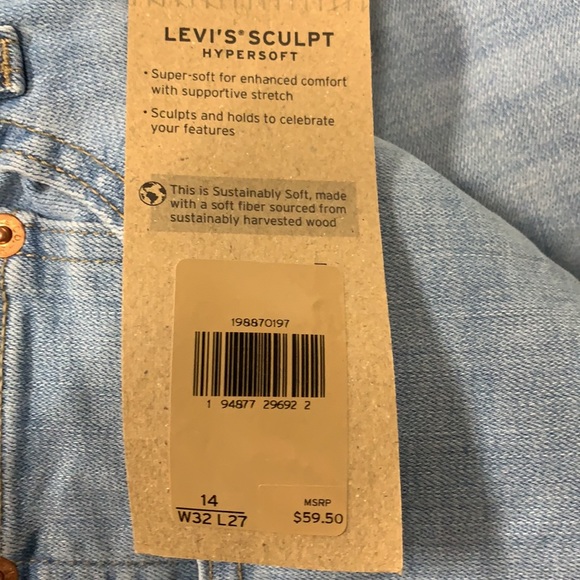 Levi Strauss Midrise Boyfriend Jeans, Slate Era, NWT - Picture 4 of 5